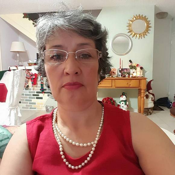 Meet your Posher, Ines - Picture 1 of 1